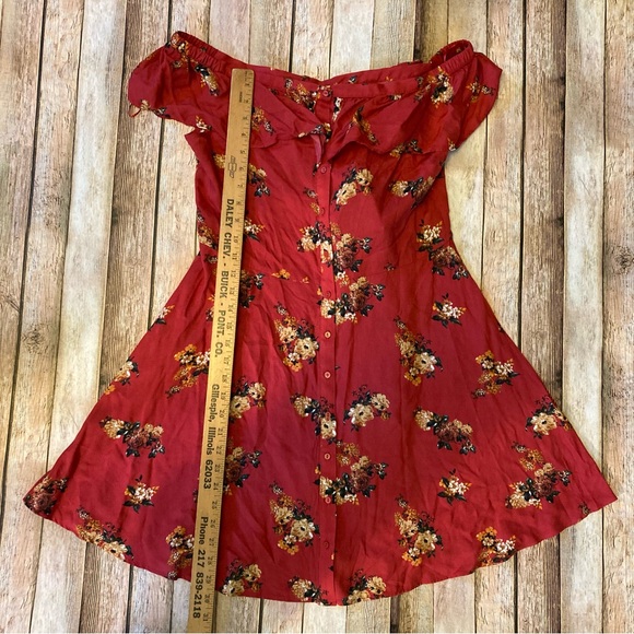 NWT Zara red Floral off the shoulders Dolly Dress, button up, Bertha Collar Sz L - Picture 3 of 9